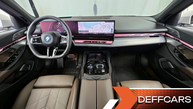 BMW I5 eDrive 40 M Sport купить на сайте DeffCars