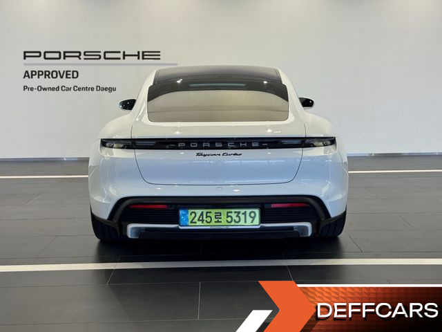 Porsche TAYCAN Turbo купить на сайте DeffCars