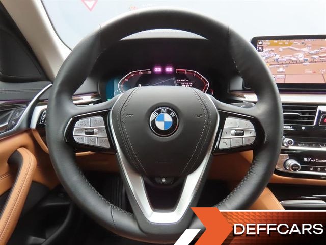 BMW 5-SERIES 520i Luxury купить на сайте DeffCars