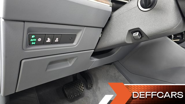 Volkswagen TOUAREG 3.0 TDI Prestige купить на сайте DeffCars