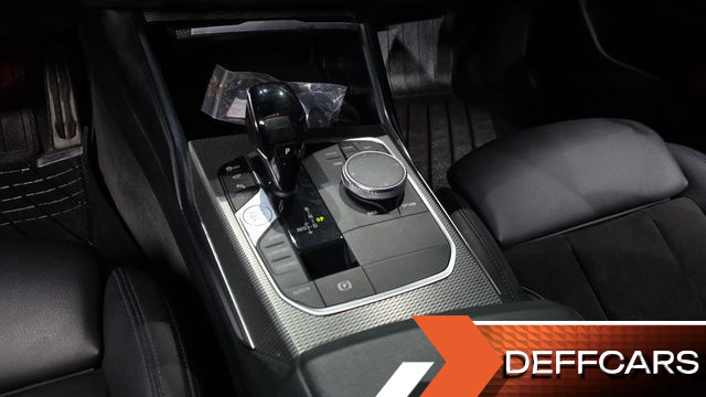 BMW 3-SERIES 320i M Sport купить на сайте DeffCars