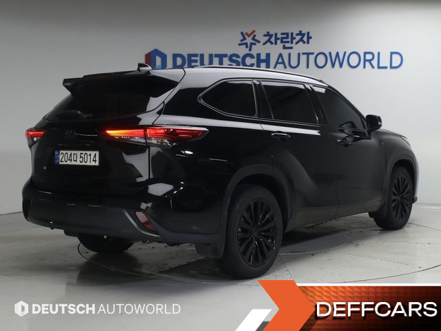 Toyota HIGHLANDER 2.5 4WD Limited купить на сайте DeffCars
