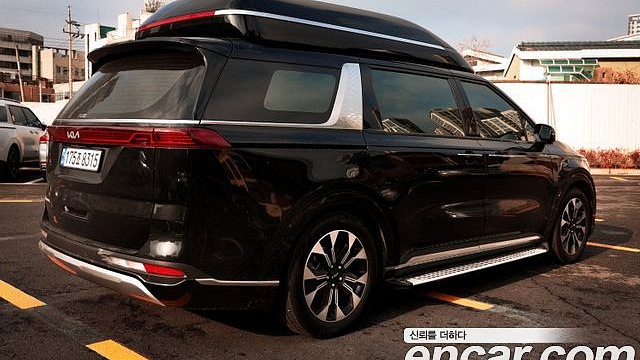 Kia CARNIVAL Gasoline 9-Seater Hi-Limousine Signature купить на сайте DeffCars