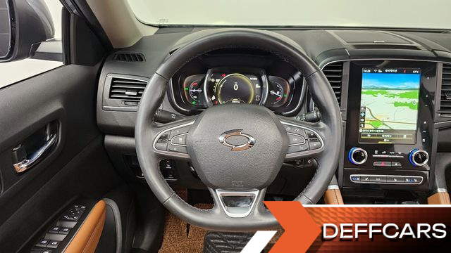 Renault-KoreaSamsung QM6 2.0 GDe RE Signature 2WD купить на сайте DeffCars