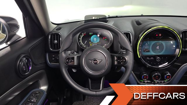 Mini COUNTRYMAN ALL4 Classic Launch Pack 2nd купить на сайте DeffCars