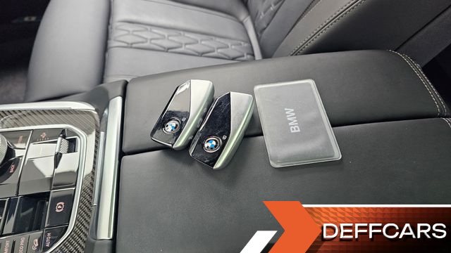 BMW X7 xDrive 40i M Sport 6STR купить на сайте DeffCars