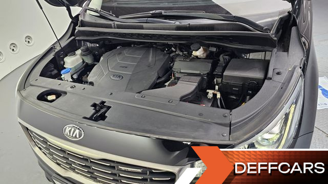Kia CARNIVAL Gasoline 7-Seater Hi-Limousine President купить на сайте DeffCars