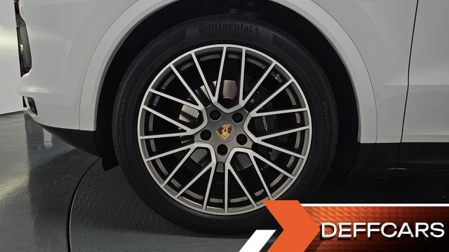 Porsche CAYENNE 3.0 PLATINUM EDITION купить на сайте DeffCars