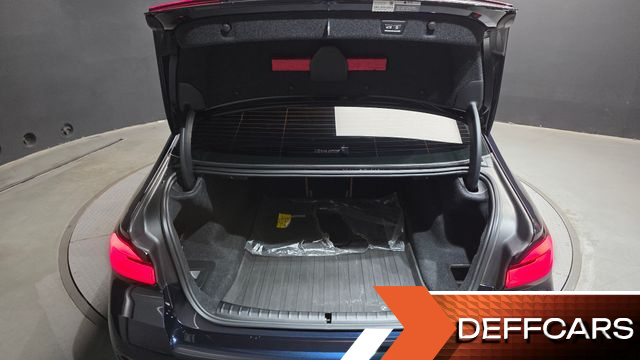 BMW 5-SERIES 520i M Sport купить на сайте DeffCars