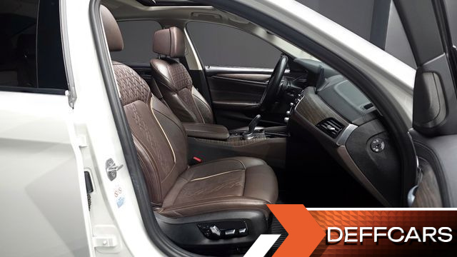 BMW 5-SERIES 520d Luxury Plus купить на сайте DeffCars