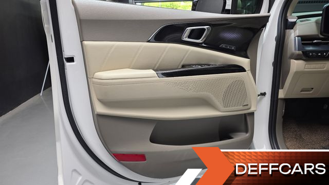 Kia CARNIVAL Gasoline 9-Seater Hi-Limousine Signature купить на сайте DeffCars