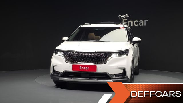 Kia CARNIVAL Gasoline 9-Seater Signature купить на сайте DeffCars
