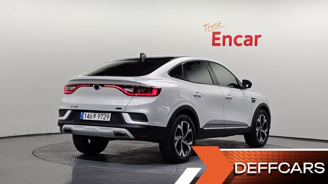 Renault-KoreaSamsung XM3 1.6 E-TECH Inspire e-shifter купить на сайте DeffCars