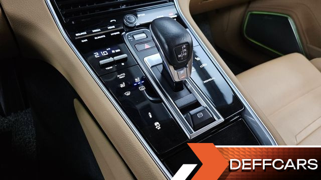 Porsche PANAMERA 2.9 AWD E-Hybrid купить на сайте DeffCars