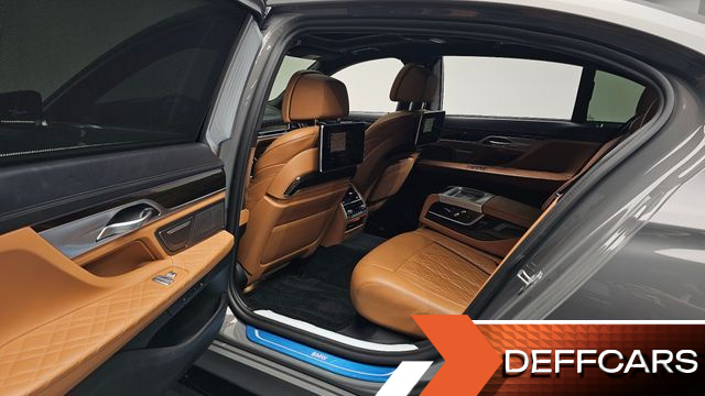 BMW 7-SERIES 740Li xDrive Design Pure Excellence купить на сайте DeffCars