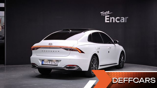 Hyundai GRANDEUR 2.5 Premium Choice купить на сайте DeffCars
