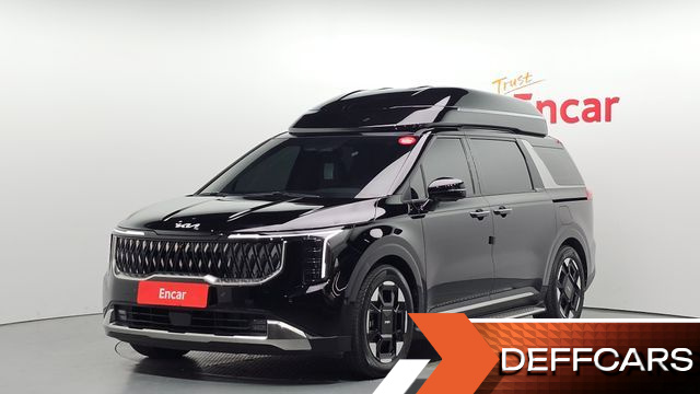 Kia CARNIVAL 9-Seater Hi Limousine Signature купить на сайте DeffCars
