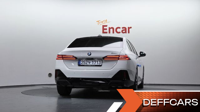 BMW 5-SERIES 520i M Sport купить на сайте DeffCars