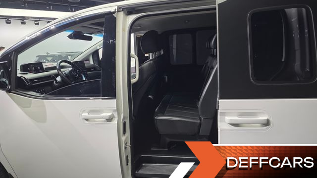 Hyundai STARIA Cargo 5-Seater Modern купить на сайте DeffCars