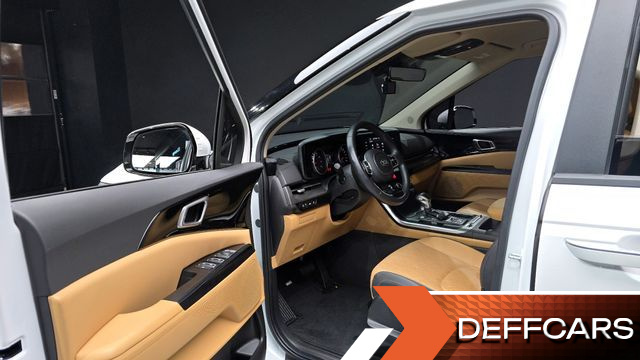 Kia CARNIVAL Gasoline 9-Seater Prestige купить на сайте DeffCars