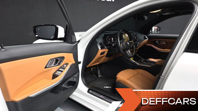 BMW 3-SERIES 320i M Sport купить на сайте DeffCars