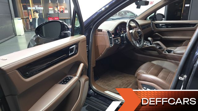 Porsche CAYENNE 3.0 купить на сайте DeffCars