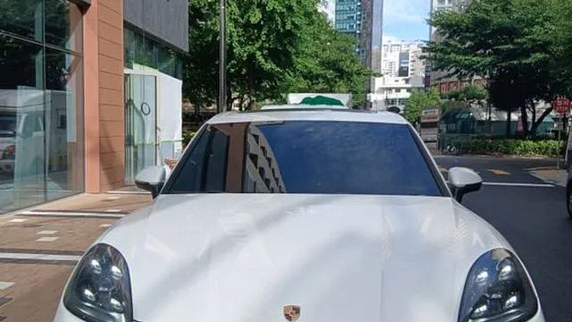 Porsche CAYENNE 3.0 купить на сайте DeffCars