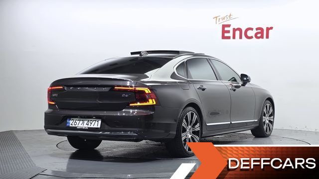Volvo S90 B6 AWD Ultimate Bright купить на сайте DeffCars