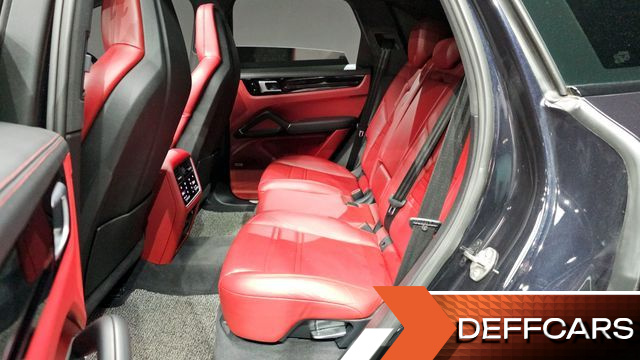 Porsche CAYENNE 3.0 купить на сайте DeffCars
