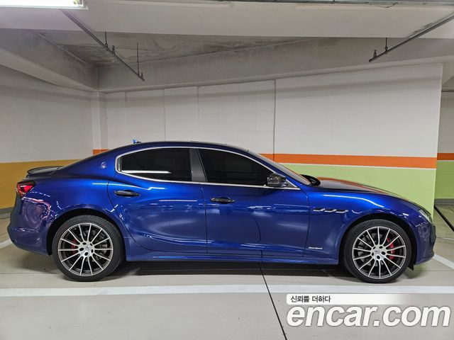 Maserati GHIBLI 3.0 Diesel GranSport 3rd купить на сайте DeffCars