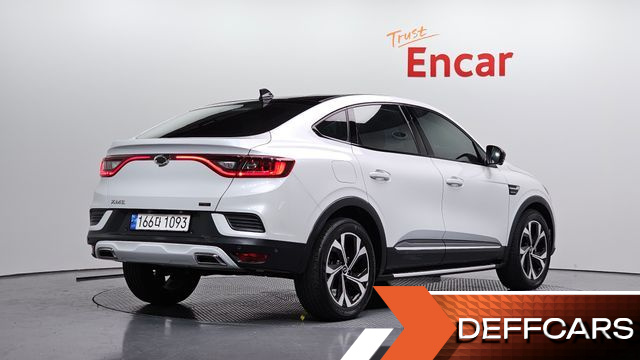 Renault-KoreaSamsung XM3 1.6 E-TECH Inspire e-shifter купить на сайте DeffCars