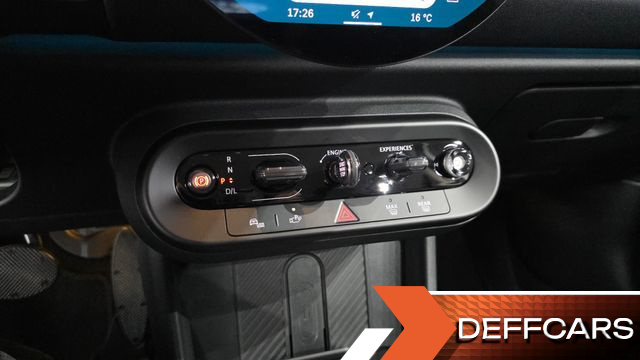 Mini COOPER 5Door Essential купить на сайте DeffCars