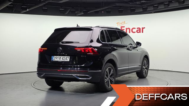 Volkswagen TIGUAN 2.0 TDI 4-Motion Premium купить на сайте DeffCars