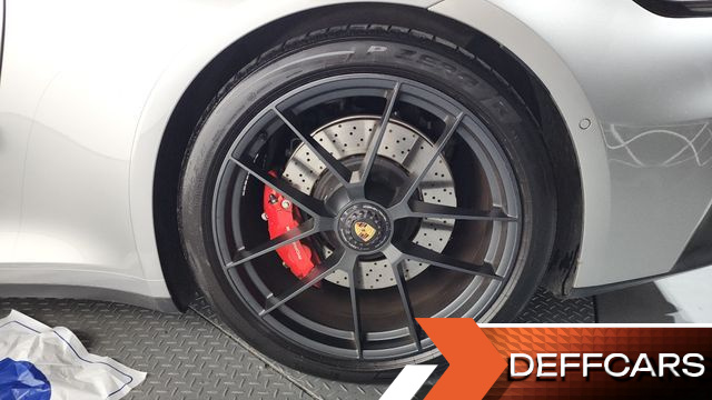 Porsche 911 Carrera GTS Cabriolet купить на сайте DeffCars