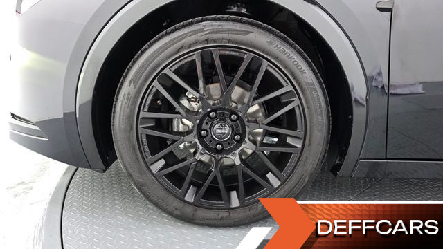 Toyota PRIUS 2.0 XLE купить на сайте DeffCars
