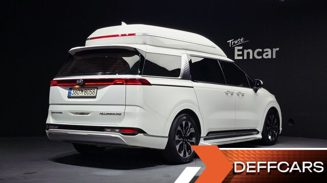 Kia CARNIVAL Gasoline 9-Seater Hi-Limousine Signature купить на сайте DeffCars