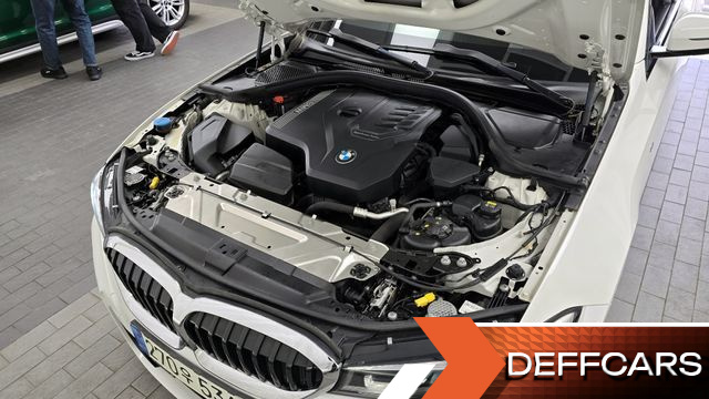 BMW 3-SERIES 320i M Sport купить на сайте DeffCars