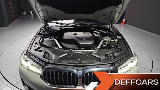 BMW 5-SERIES 530i xDrive Luxury купить на сайте DeffCars