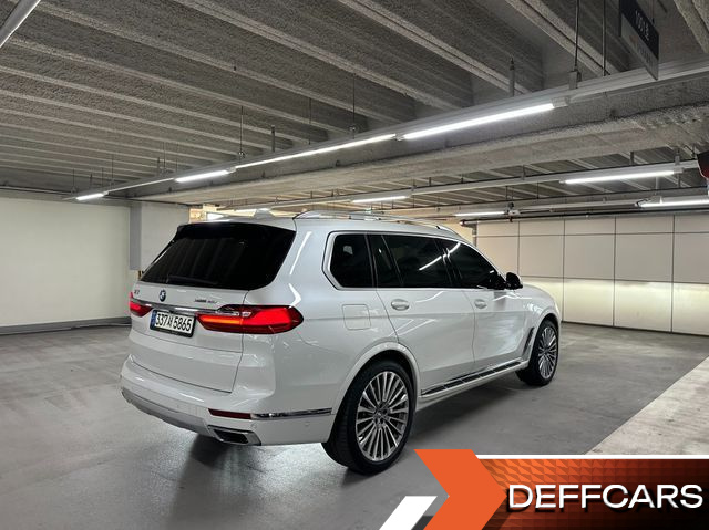 BMW X7 xDrive 40i Design Pure Excellence 6-Seater купить на сайте DeffCars