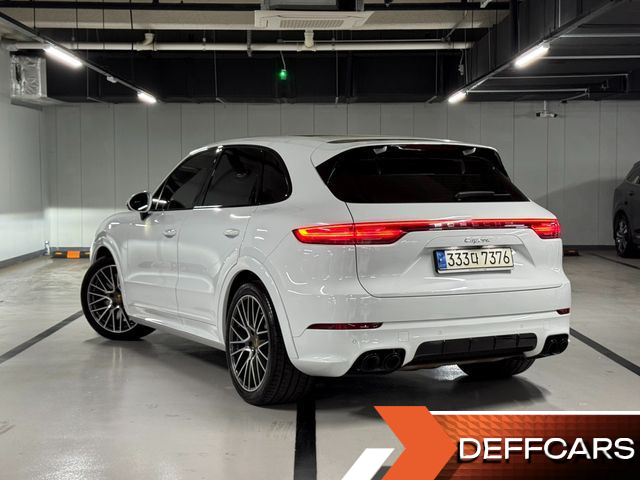 Porsche CAYENNE 3.0 купить на сайте DeffCars