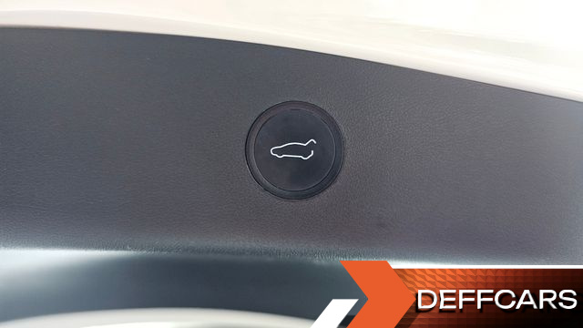 Tesla MODEL 3 Standard Range Plue RWD купить на сайте DeffCars