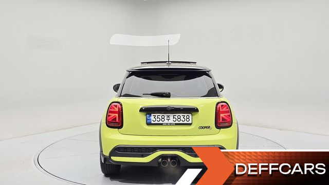 Mini COOPER Classic Launch Pack Third Generation купить на сайте DeffCars