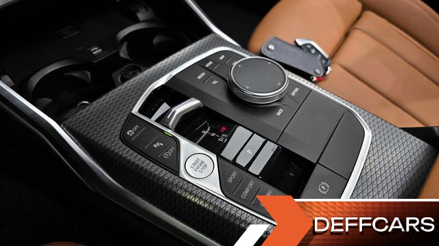 BMW 3-SERIES 320i M Sport купить на сайте DeffCars