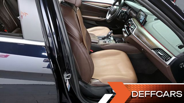 BMW 5-SERIES 530i xDrive M Sport Package Plus купить на сайте DeffCars