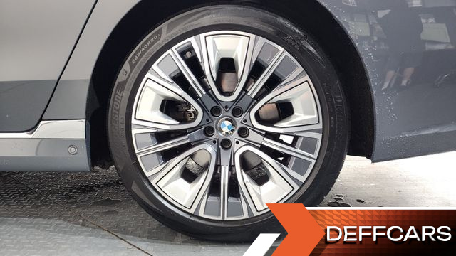 BMW 7-SERIES 740i sDrive Design Pure Excellence купить на сайте DeffCars
