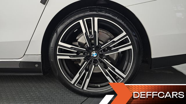 BMW 7-SERIES 750e xDrive M Sport купить на сайте DeffCars
