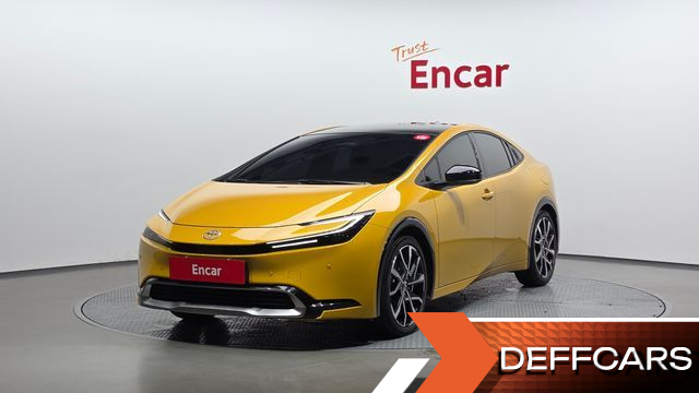 Toyota PRIUS 2.0 PHEV XSE купить на сайте DeffCars