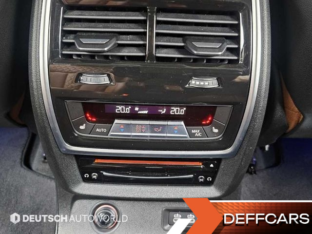 BMW X7 xDrive 40i Design Pure Excellence 6-Seater купить на сайте DeffCars