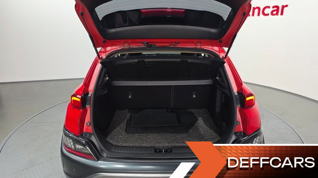 Hyundai KONA Gasoline 2.0 2WD Inspiration купить на сайте DeffCars