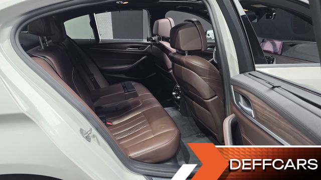 BMW 5-SERIES 530i M Sport Package Plus купить на сайте DeffCars